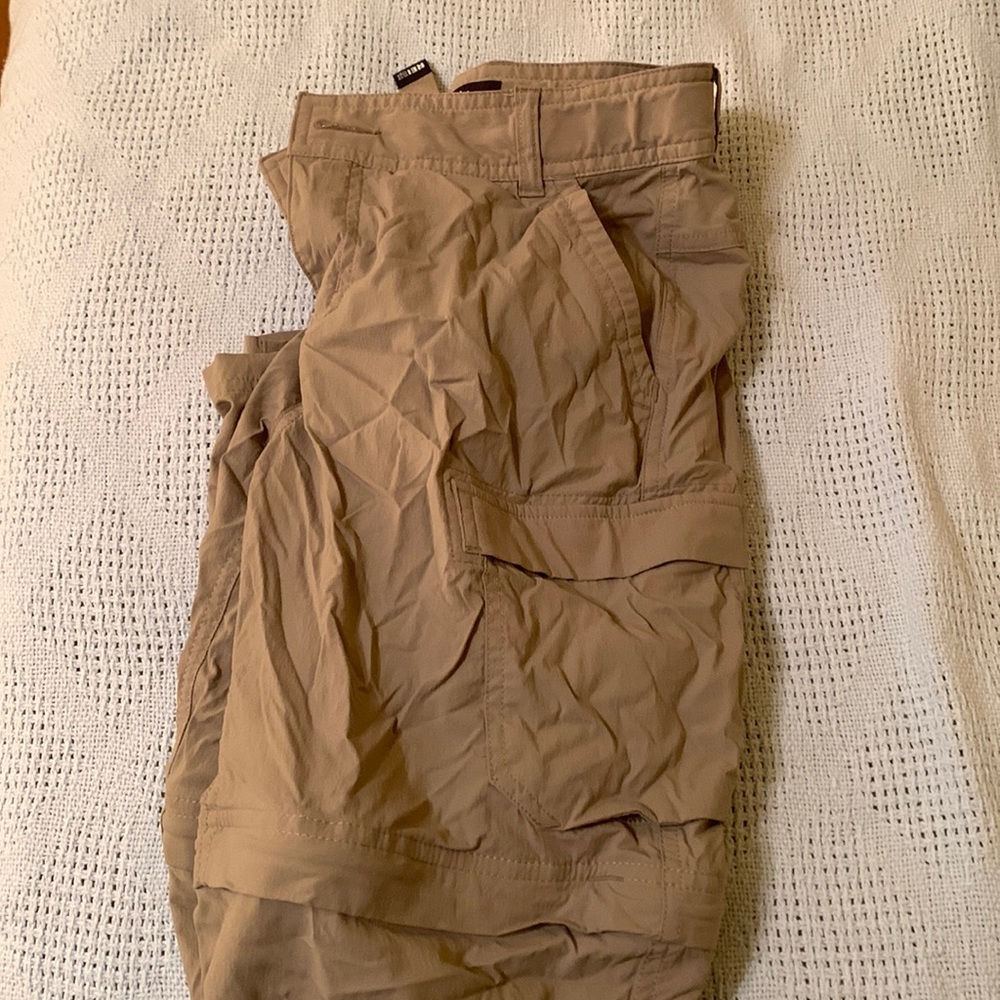 NWOT REI zip-off cargo pants